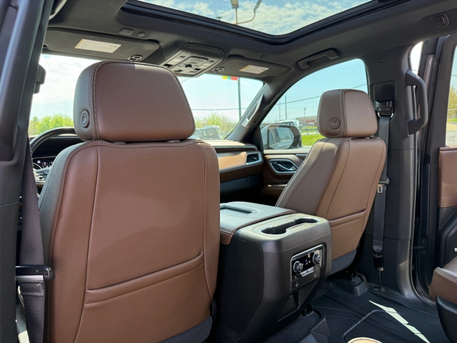 2021 Chevrolet Tahoe High Country, 39900, Photo