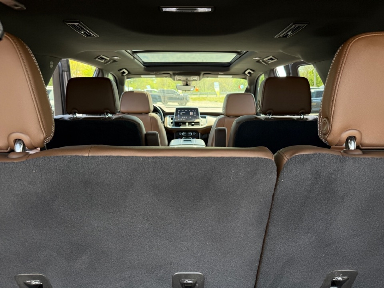 2021 Chevrolet Tahoe High Country, 39900, Photo