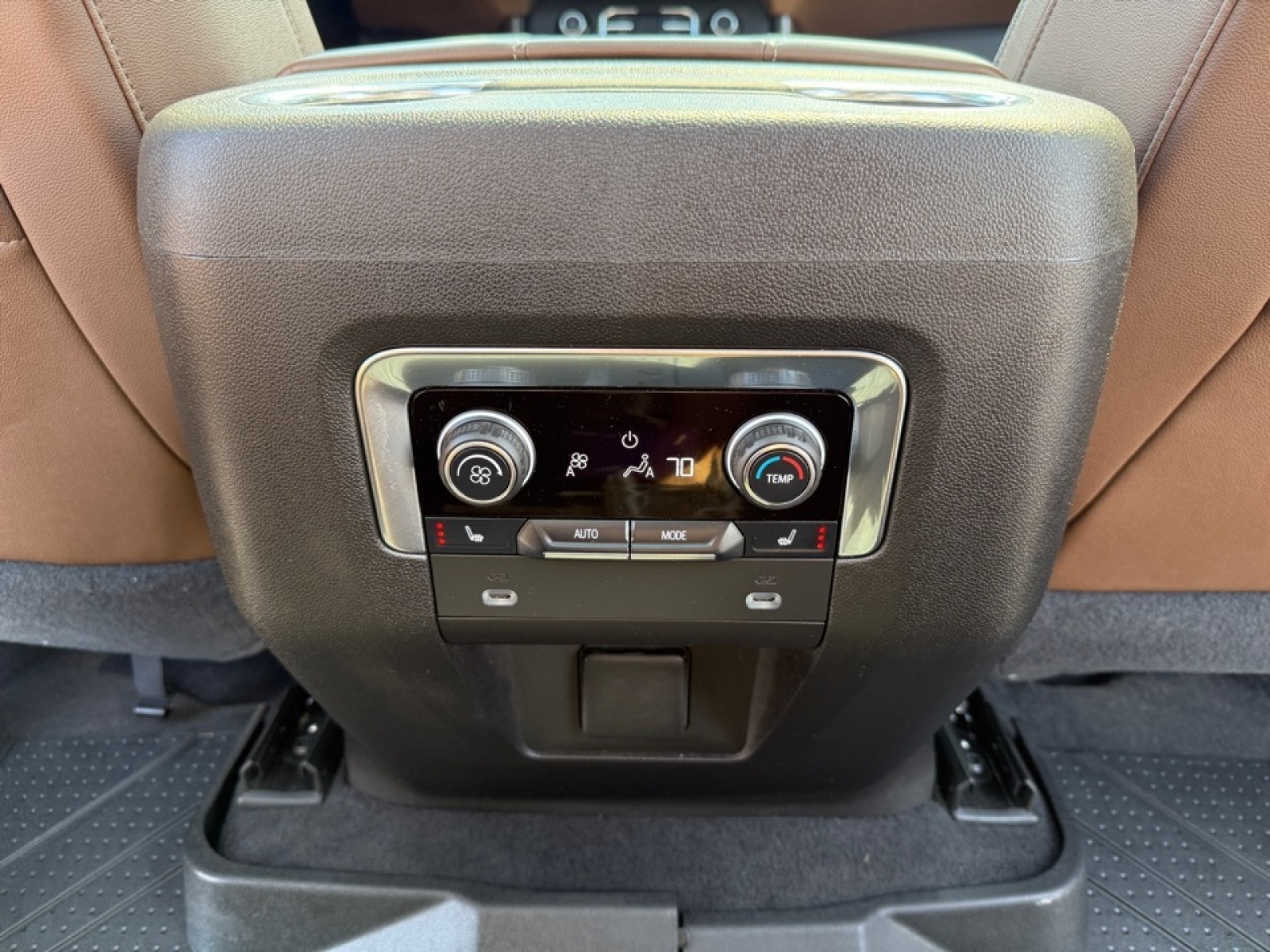 2021 Chevrolet Tahoe High Country, 39900, Photo