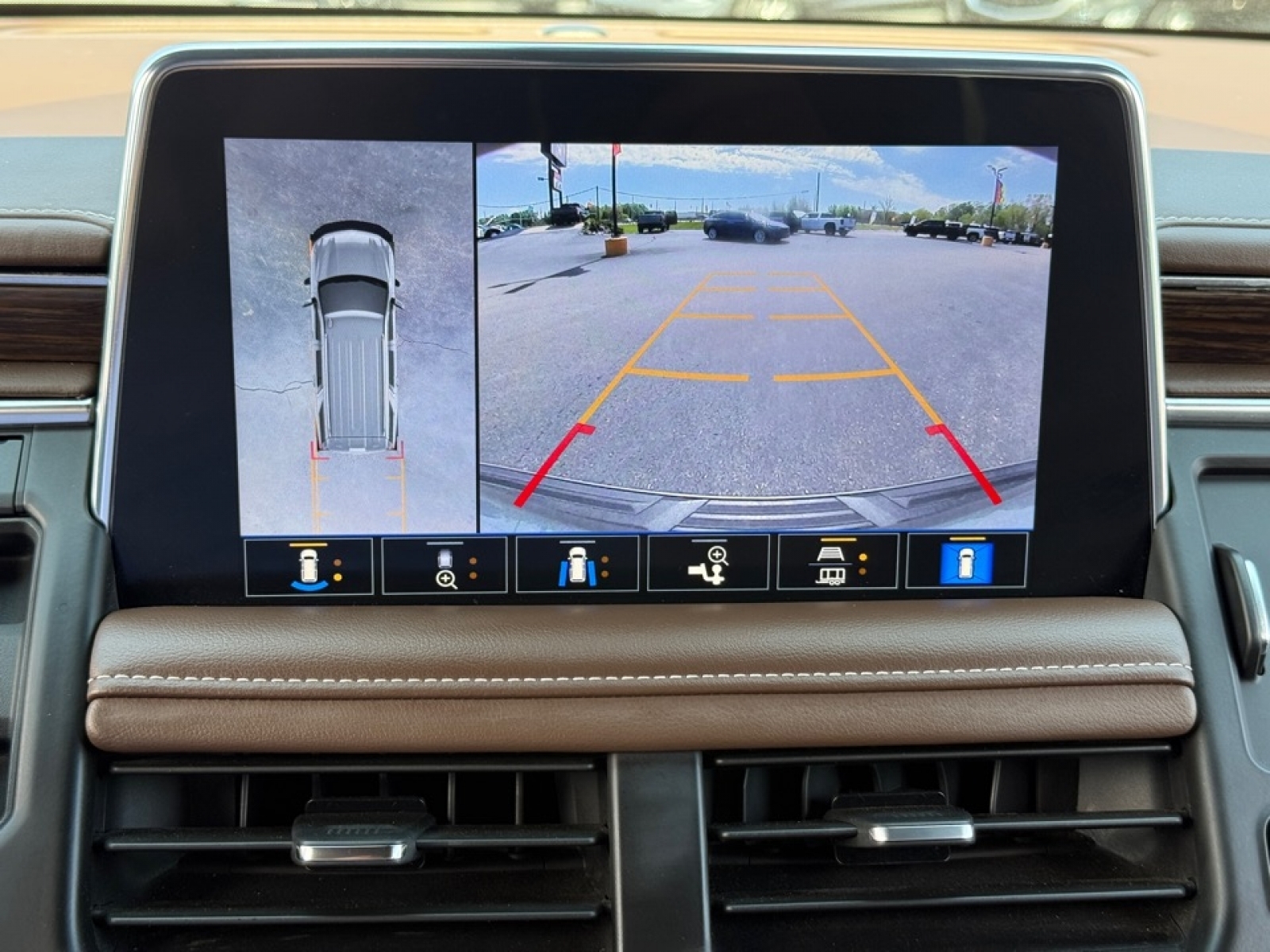 2021 Chevrolet Tahoe High Country, 39900, Photo