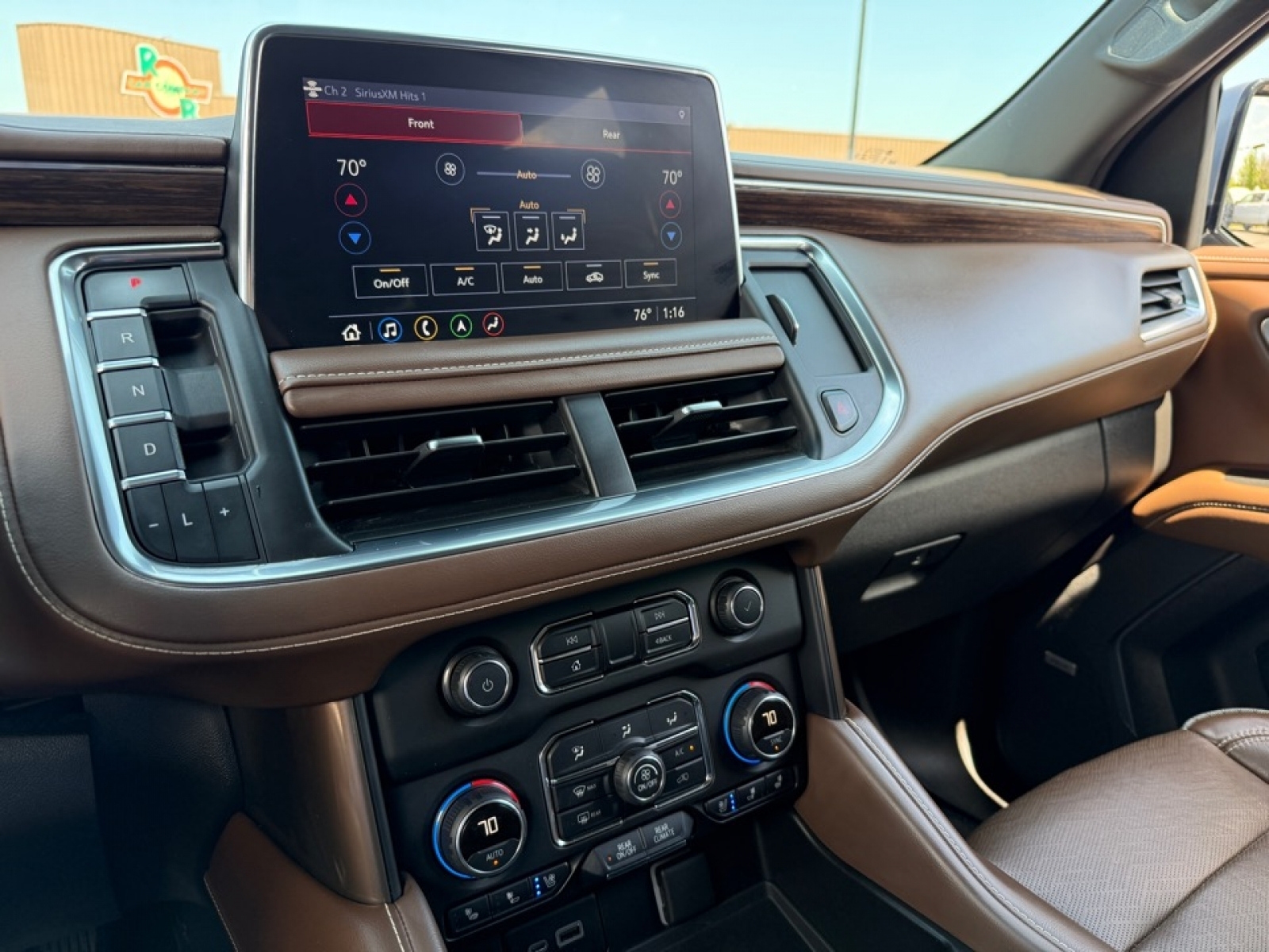 2021 Chevrolet Tahoe High Country, 39900, Photo