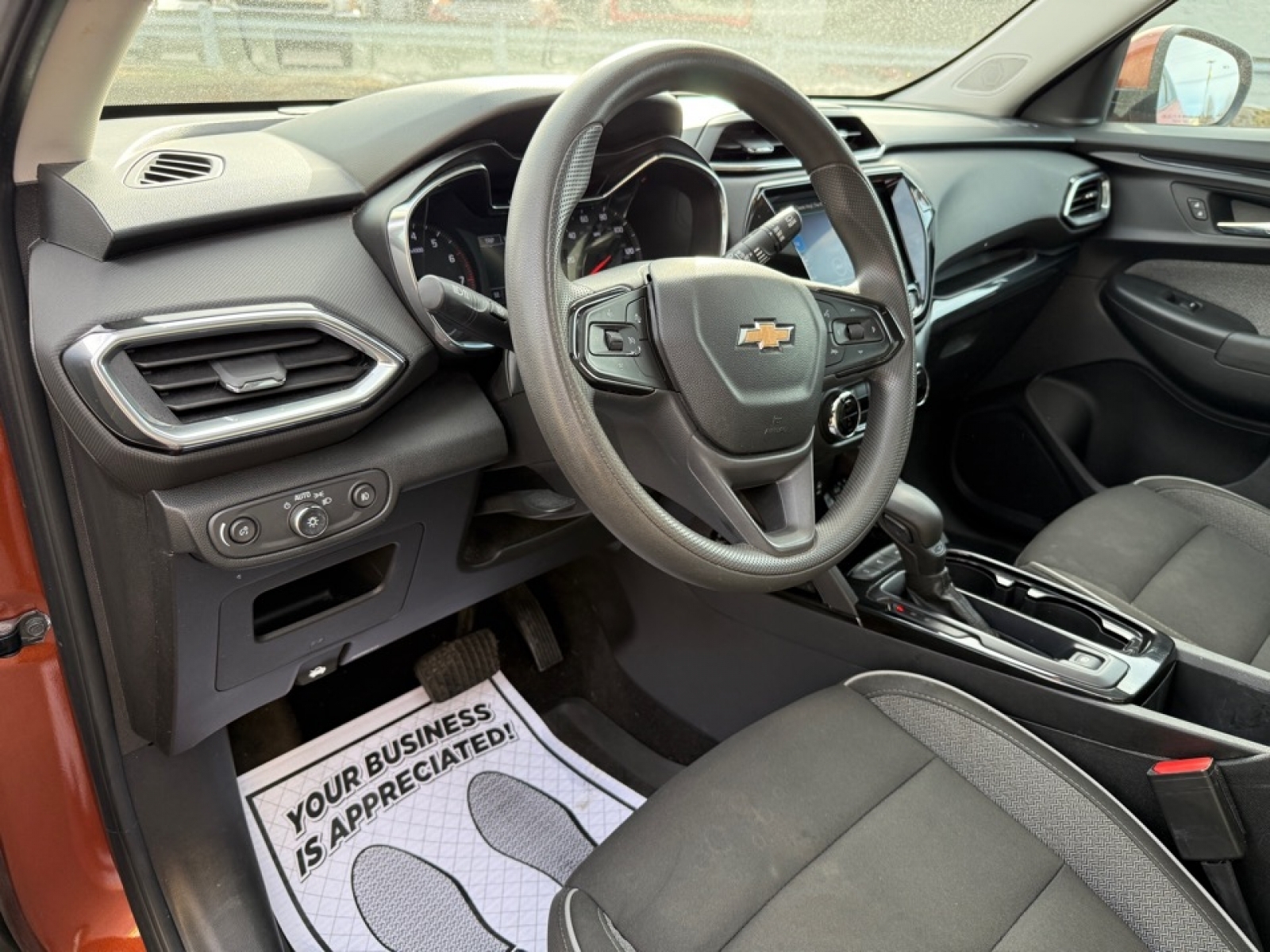 2021 Chevrolet Trailblazer FWD LT, 39297, Photo