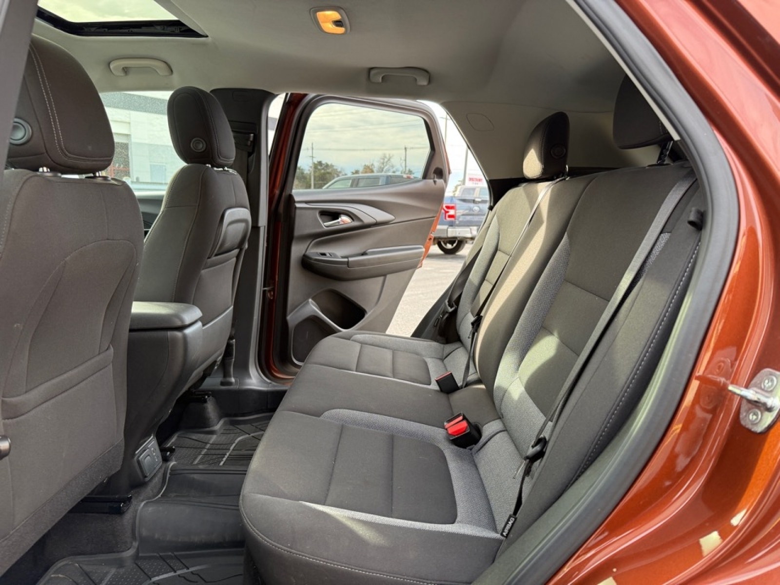 2021 Chevrolet Trailblazer FWD LT, 39297, Photo