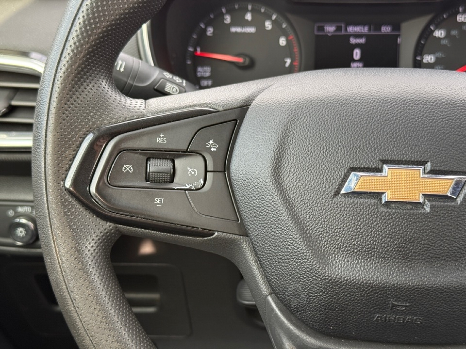 2021 Chevrolet Trailblazer FWD LT, 39297, Photo