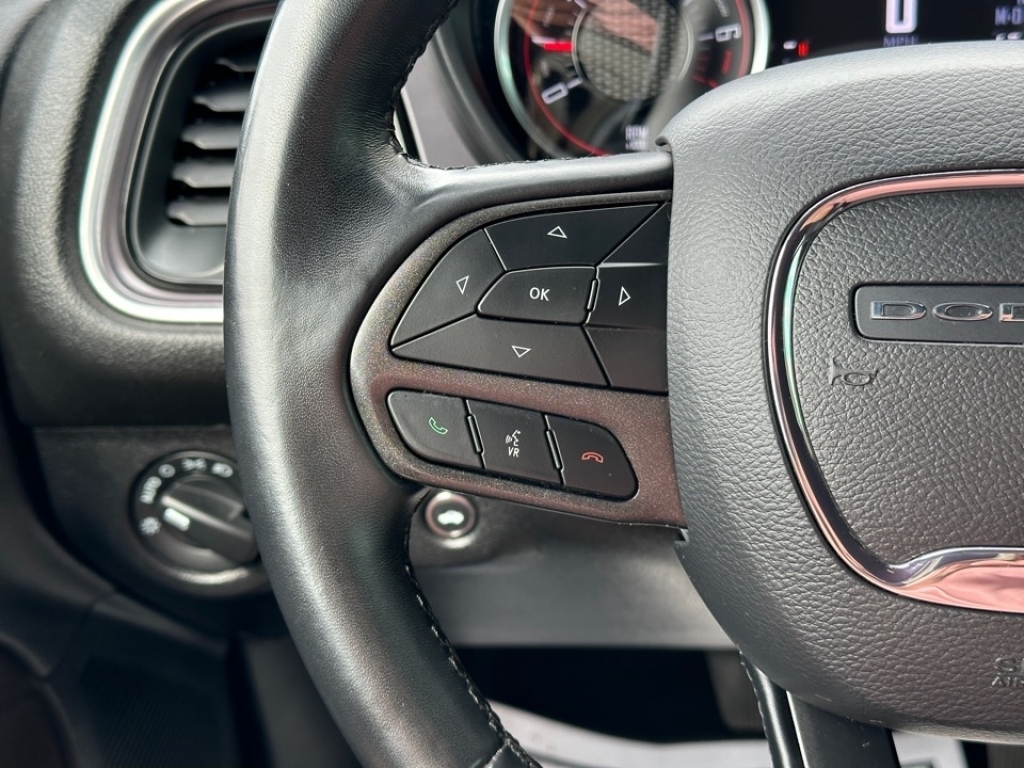 2021 Dodge Challenger SXT photo 18