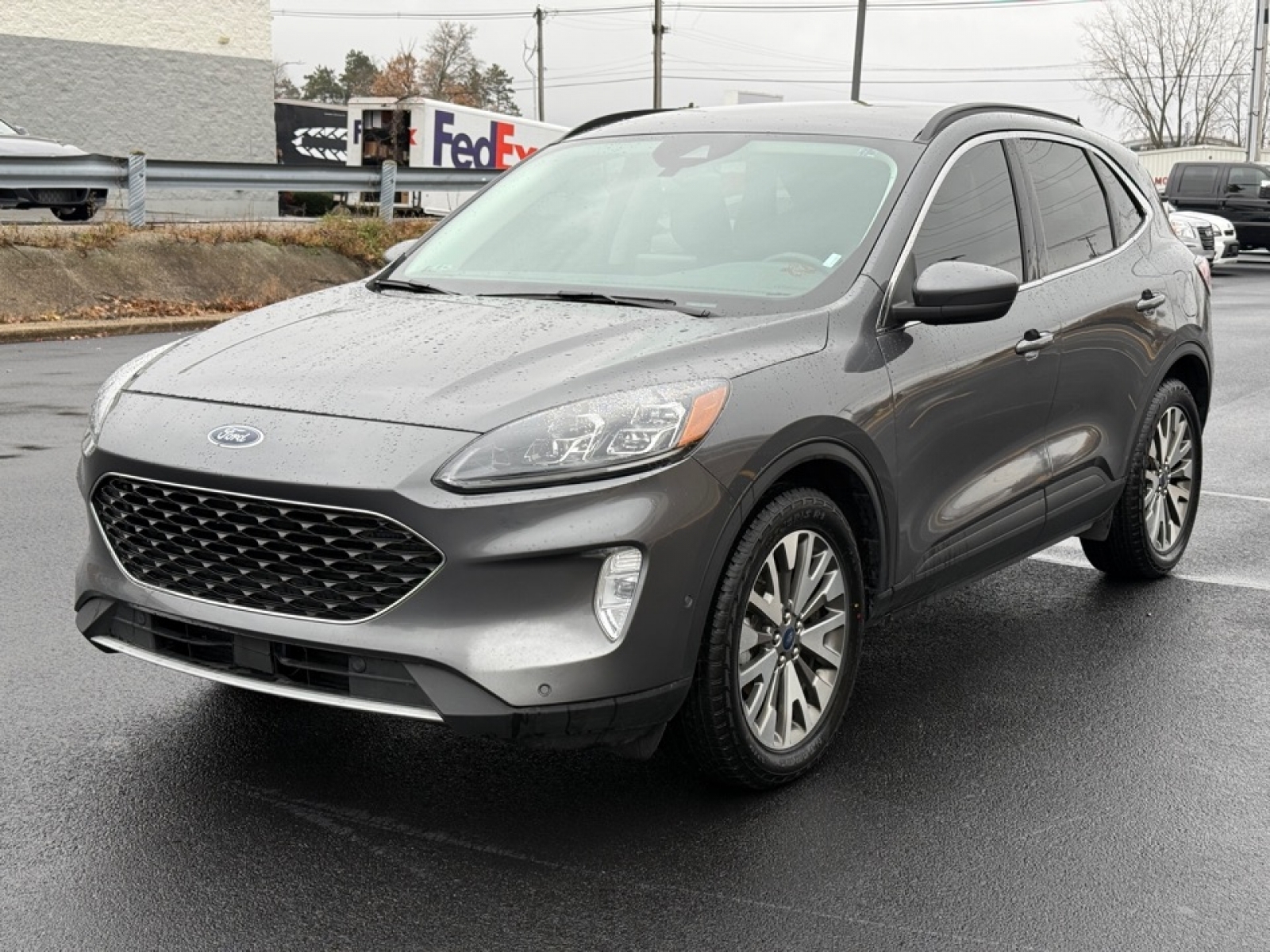 2021 Ford Escape Titanium Hybrid, 39206, Photo