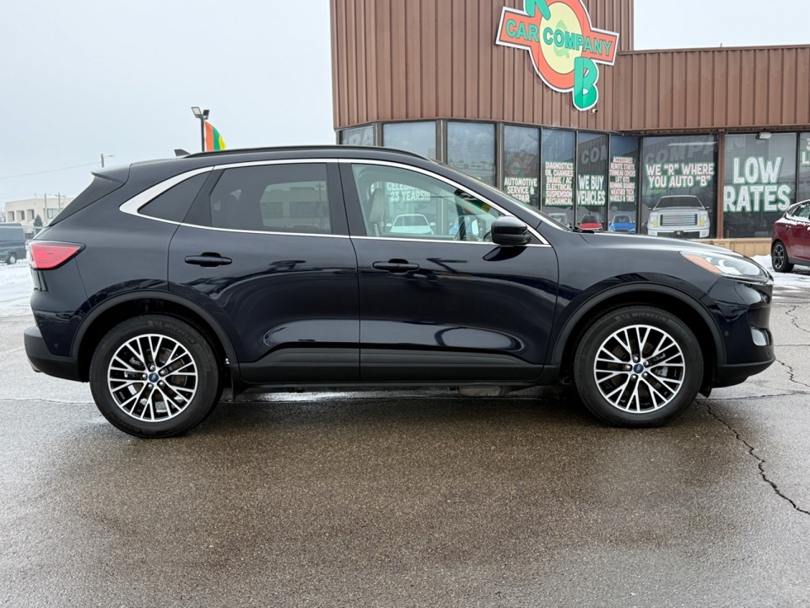 2021 Ford Escape PHEV Titanium, 39465, Photo