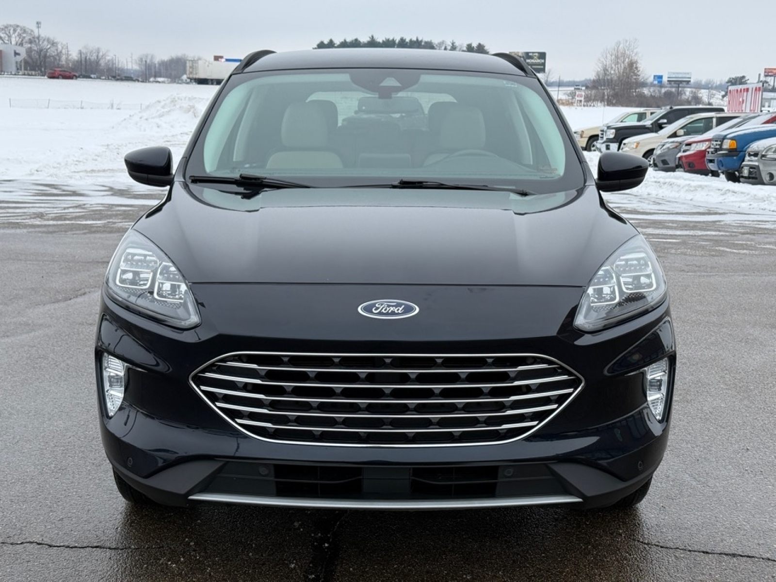 2021 Ford Escape PHEV Titanium, 39465, Photo