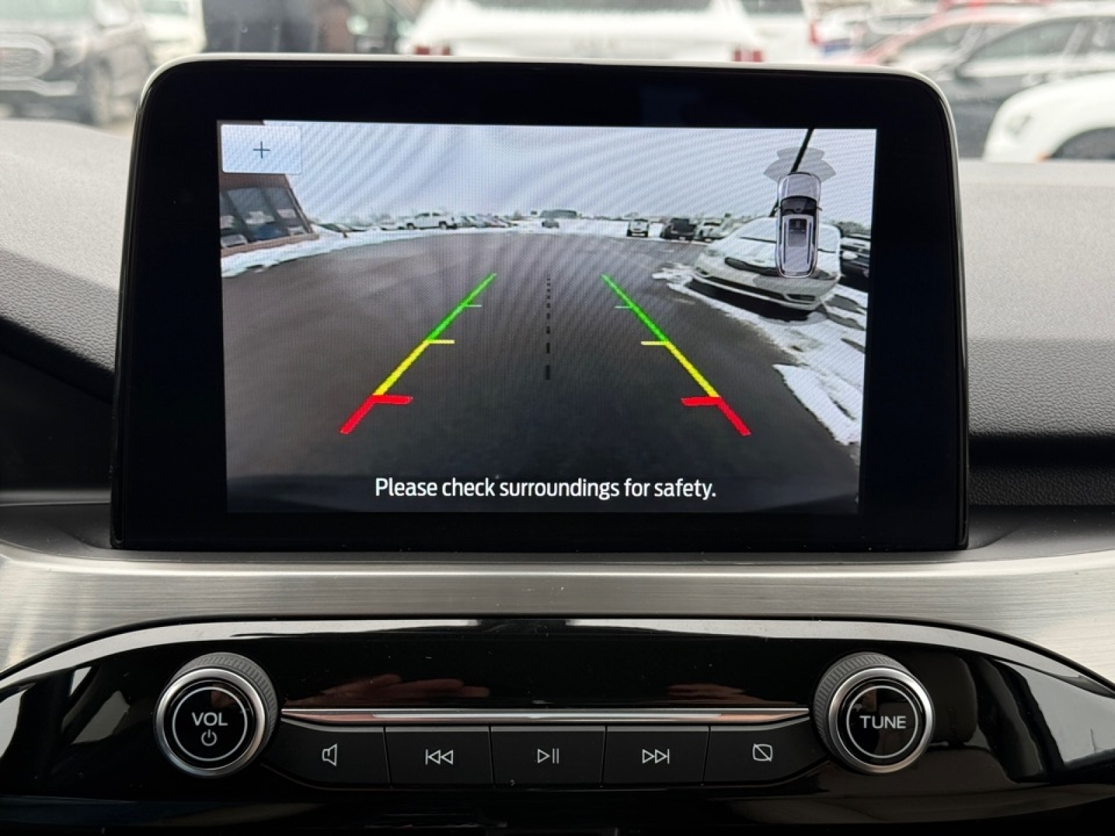 2021 Ford Escape PHEV Titanium, 39465, Photo