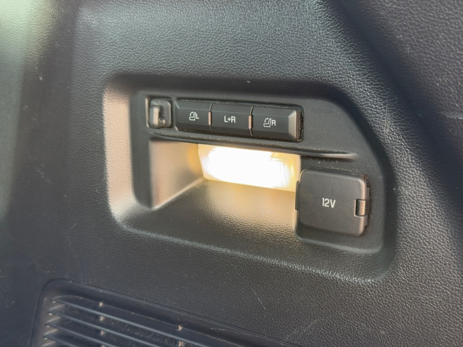 2021 Ford Explorer Limited, 39077, Photo