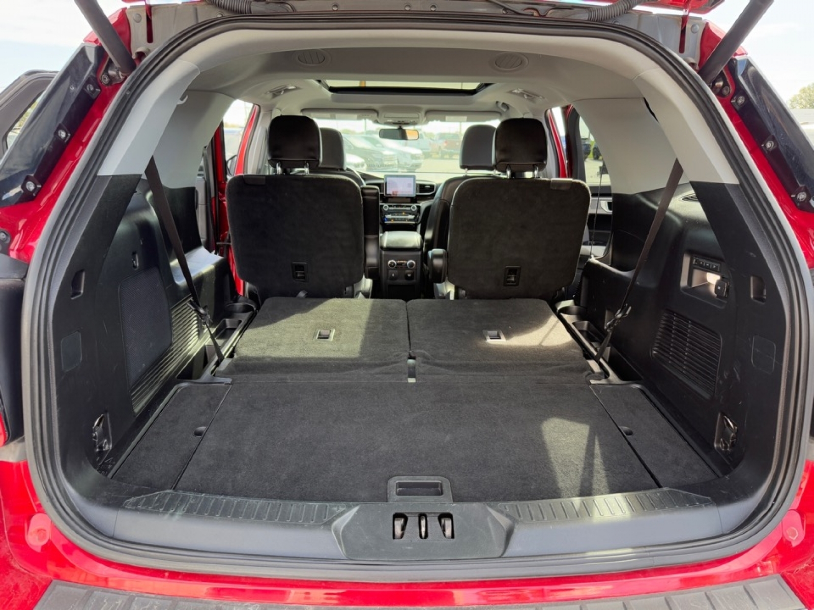 2021 Ford Explorer Limited, 39077, Photo