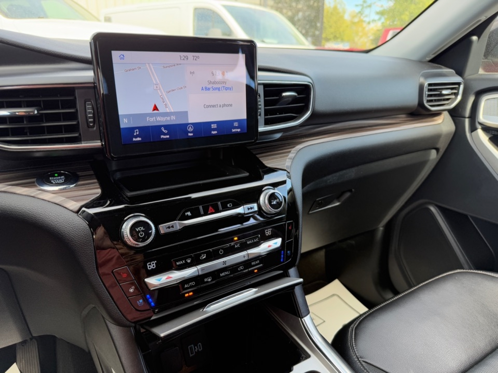 2021 Ford Explorer Limited, 39077, Photo