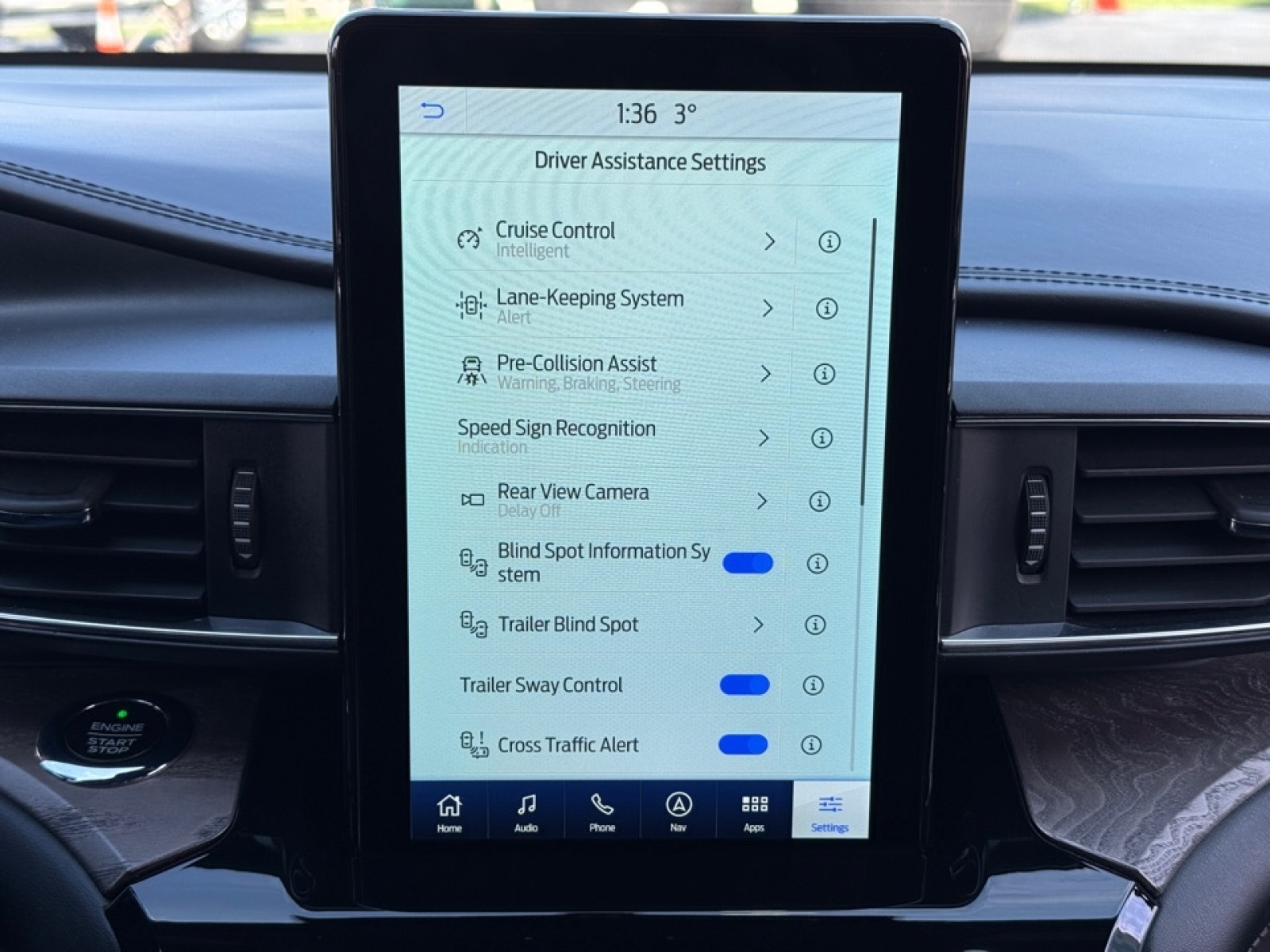 2021 Ford Explorer Platinum, 39722, Photo