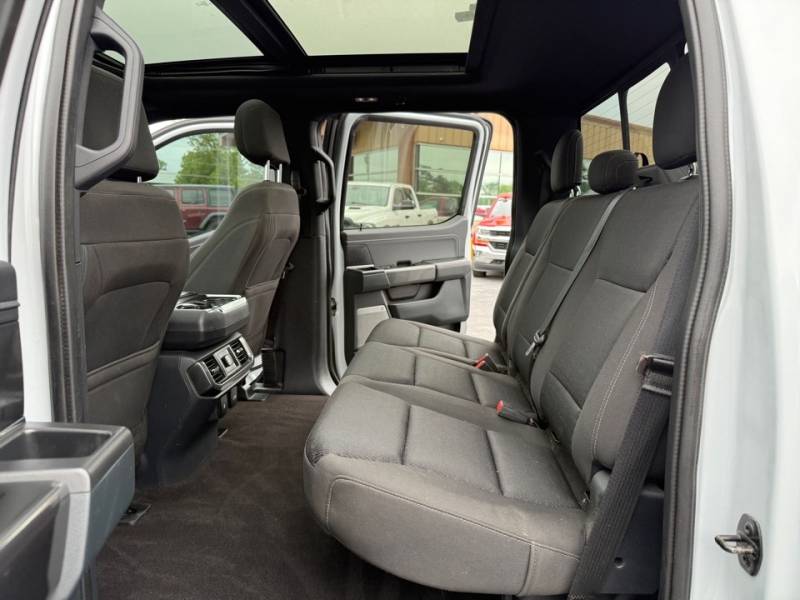 2021 Ford F-150 XLT photo 14