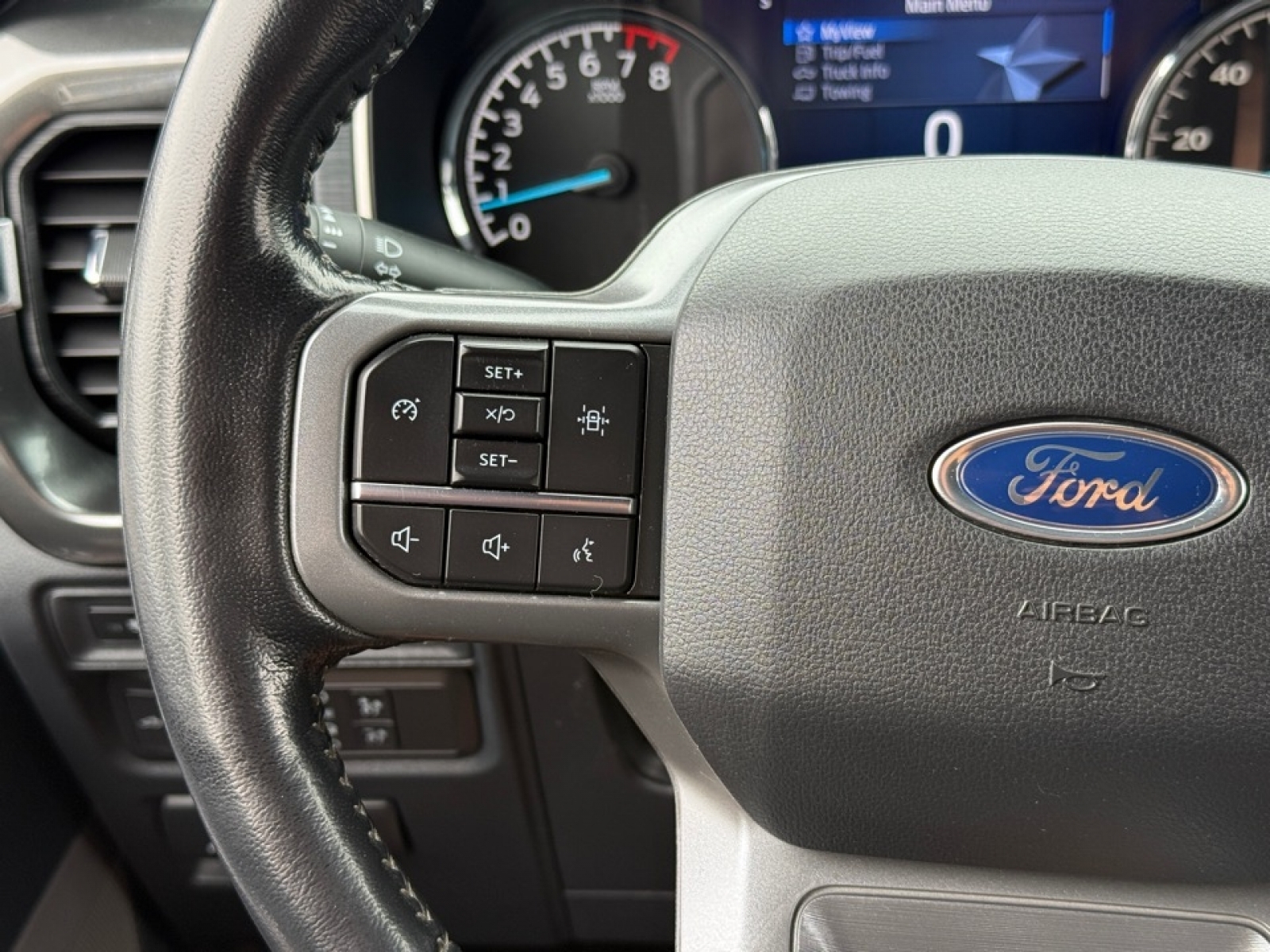 2021 Ford F-150 XLT photo 23