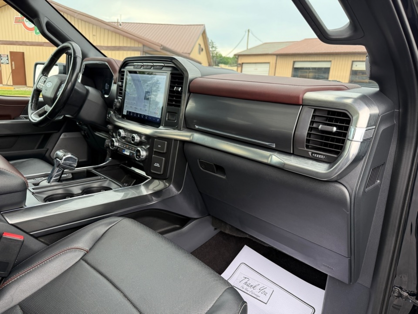 2021 Ford F-150 LARIAT, 38567, Photo