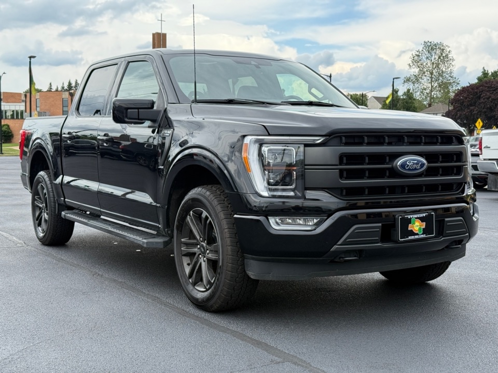2021 Ford F-150 LARIAT, 38567, Photo