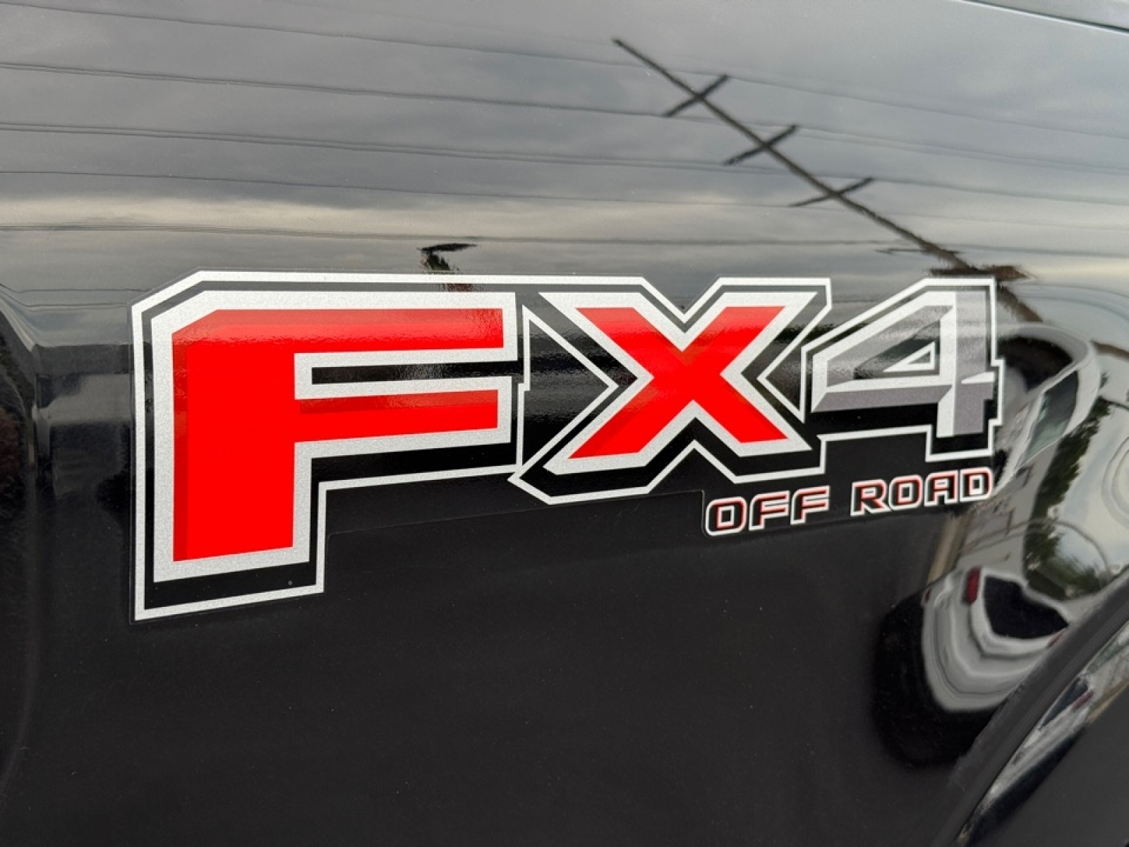 2021 Ford F-150 LARIAT, 38567, Photo