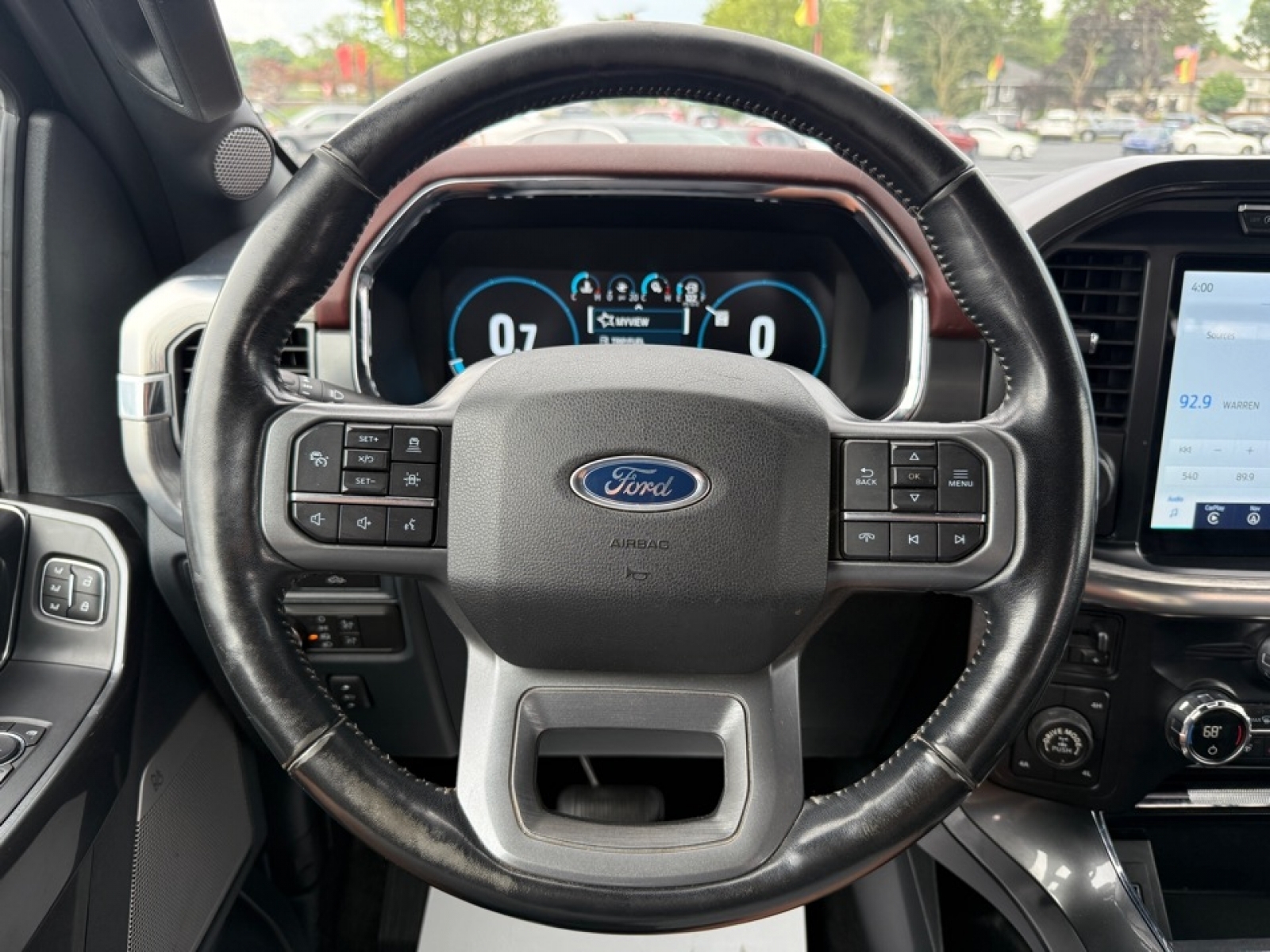 2021 Ford F-150 LARIAT, 38567, Photo