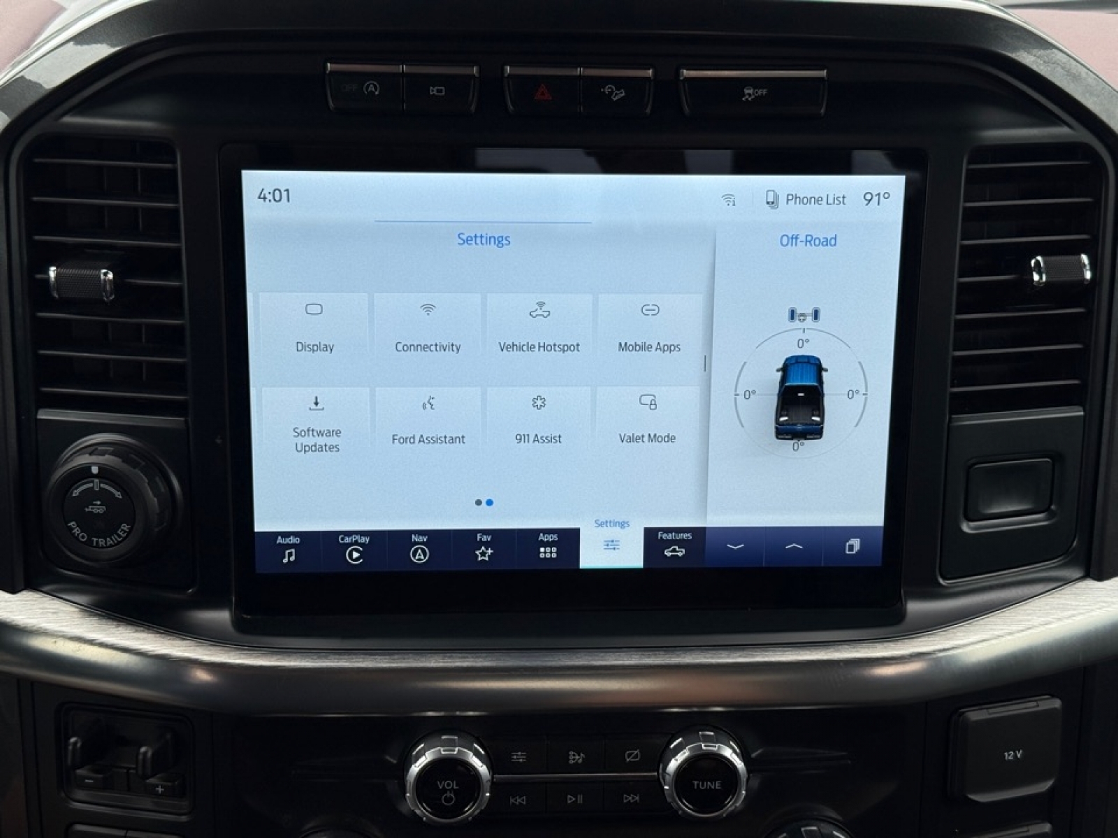 2021 Ford F-150 LARIAT, 38567, Photo