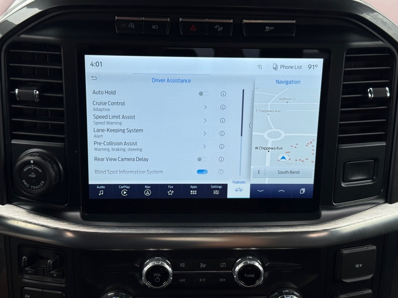 2021 Ford F-150 LARIAT, 38567, Photo