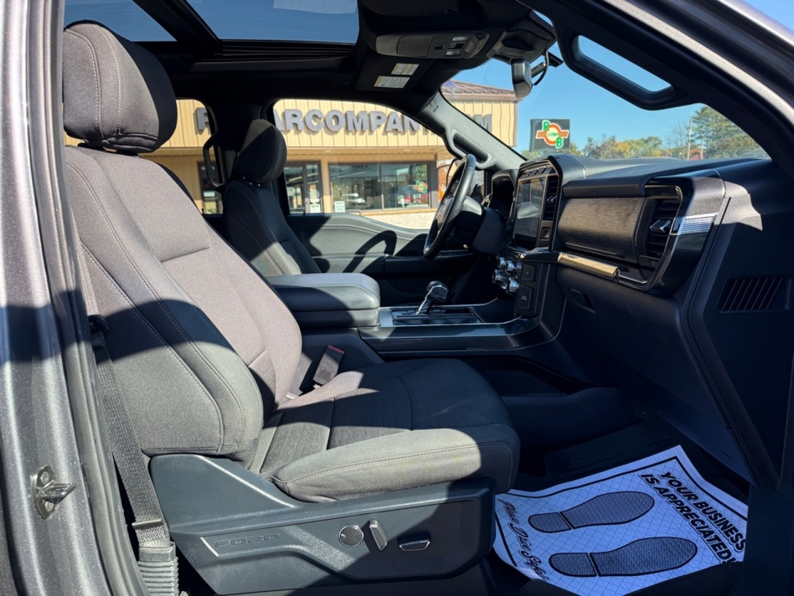 2021 Ford F-150 XLT, 39114, Photo