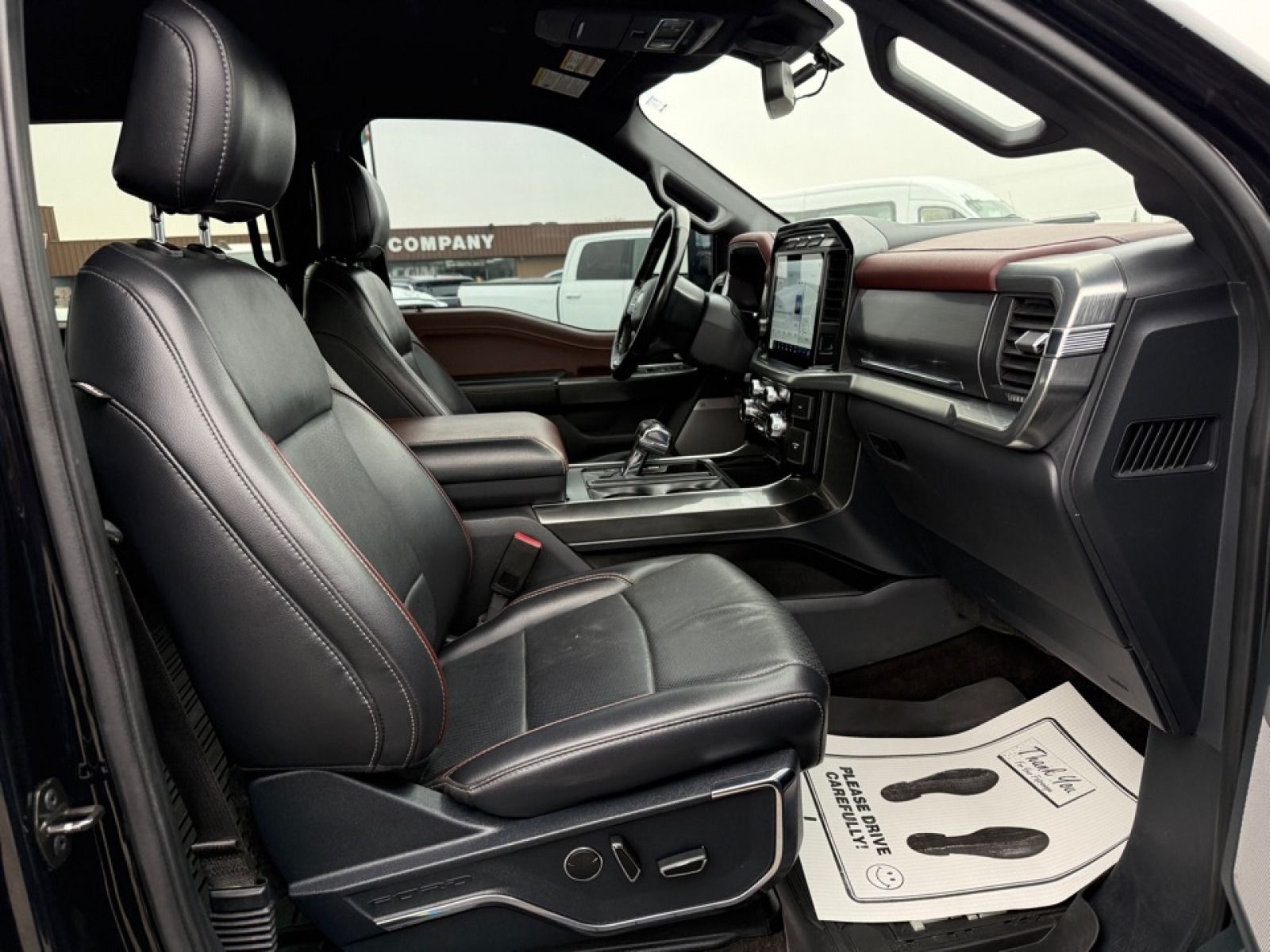 2021 Ford F-150 LARIAT, 39233, Photo