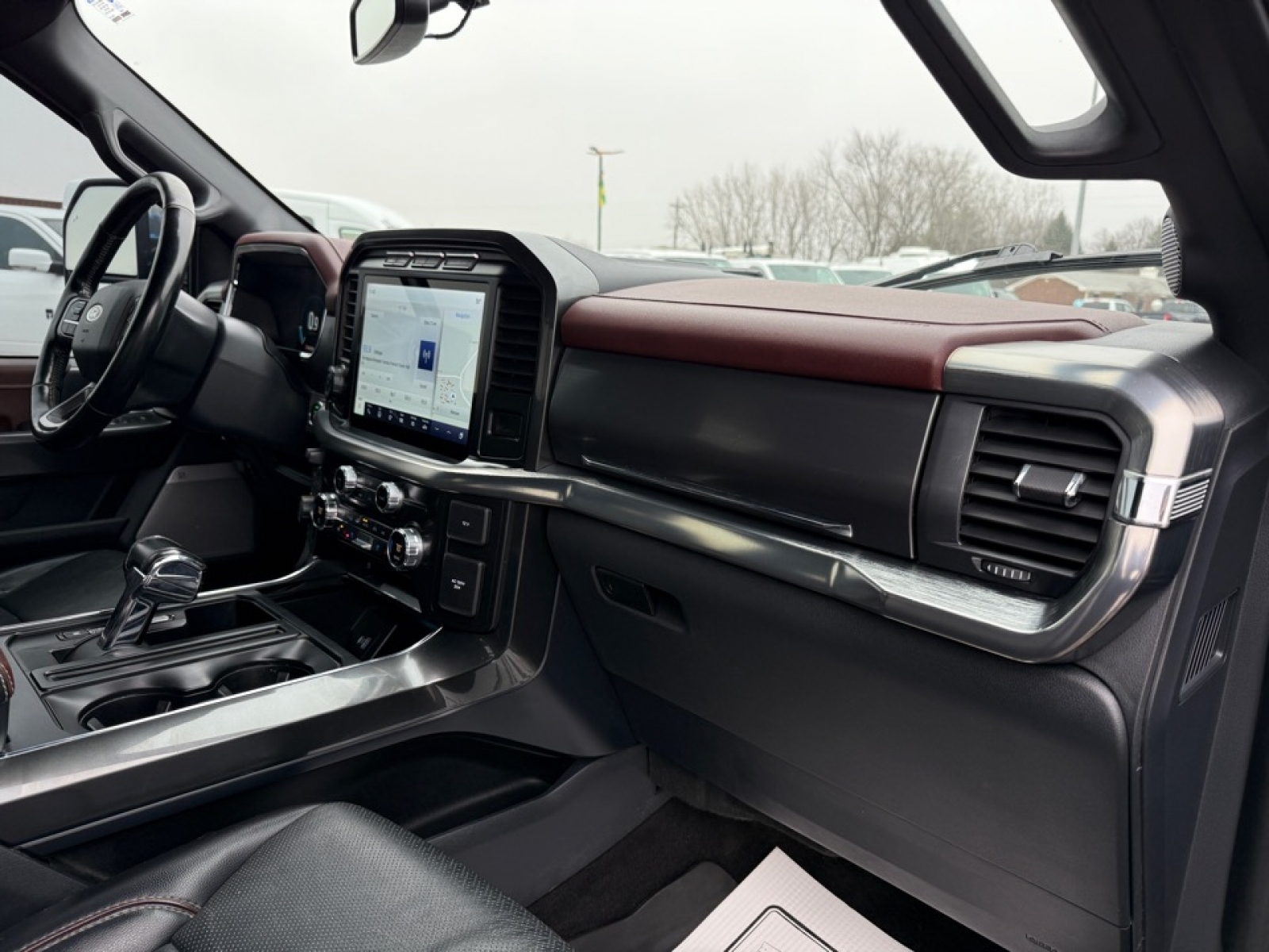 2021 Ford F-150 LARIAT, 39233, Photo