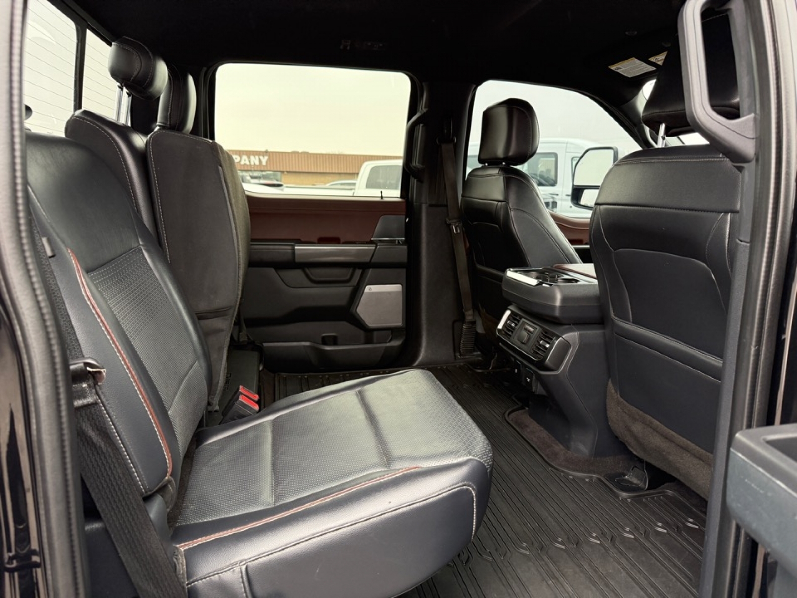 2021 Ford F-150 LARIAT, 39233, Photo