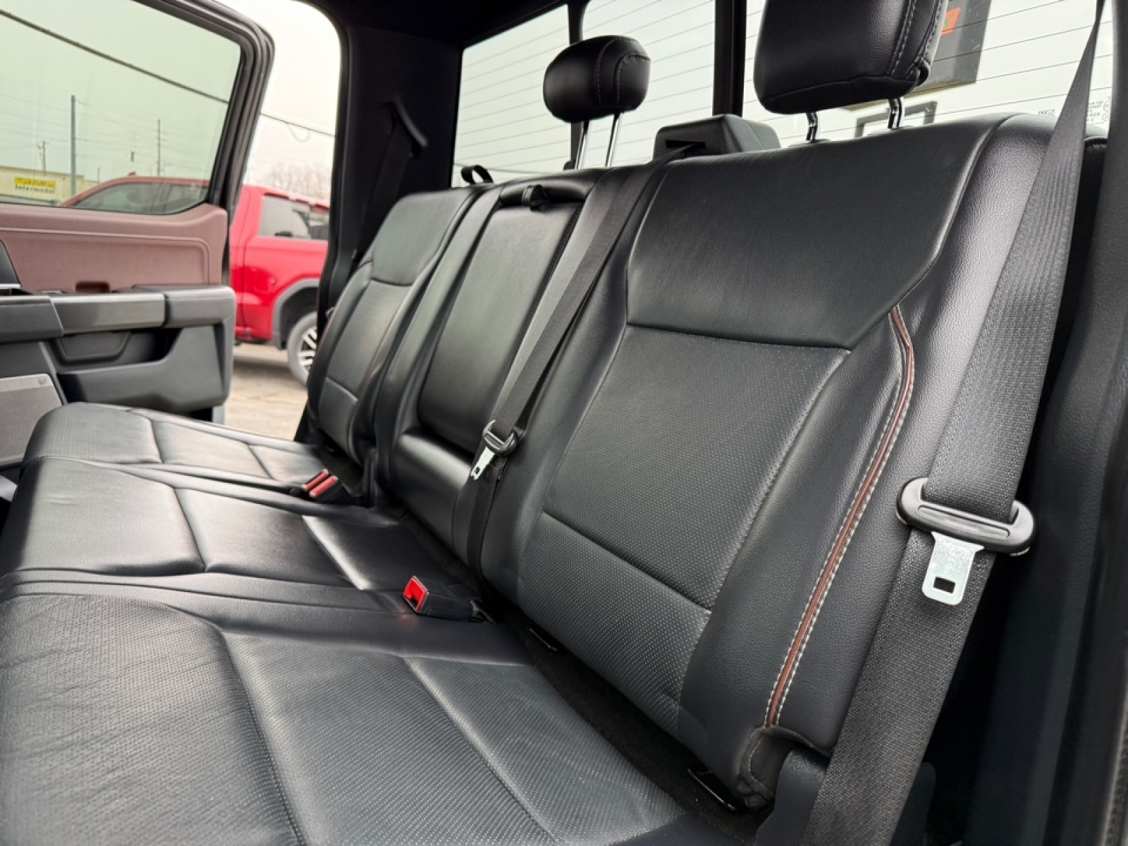 2021 Ford F-150 LARIAT, 39233, Photo