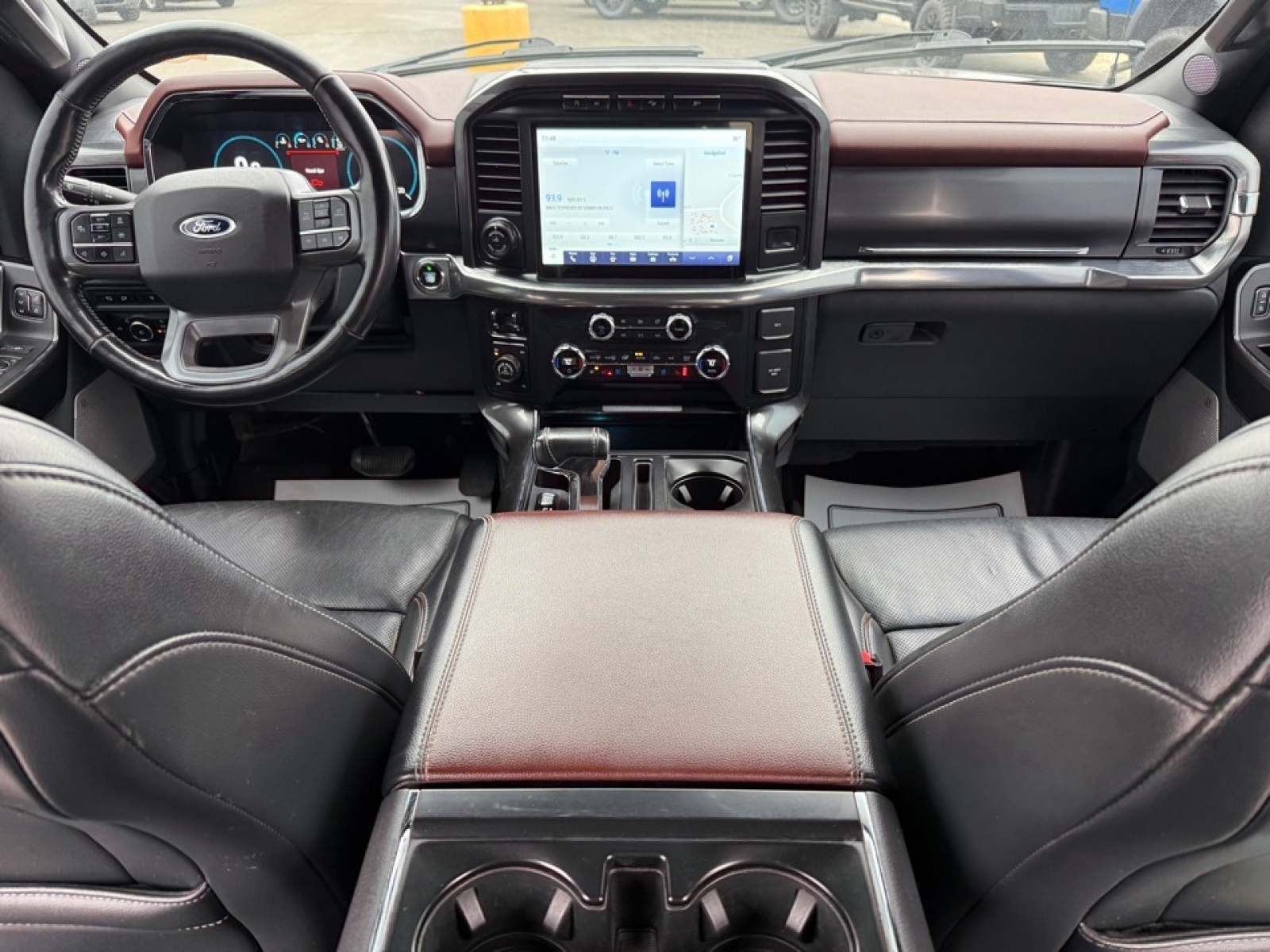 2021 Ford F-150 LARIAT, 39233, Photo