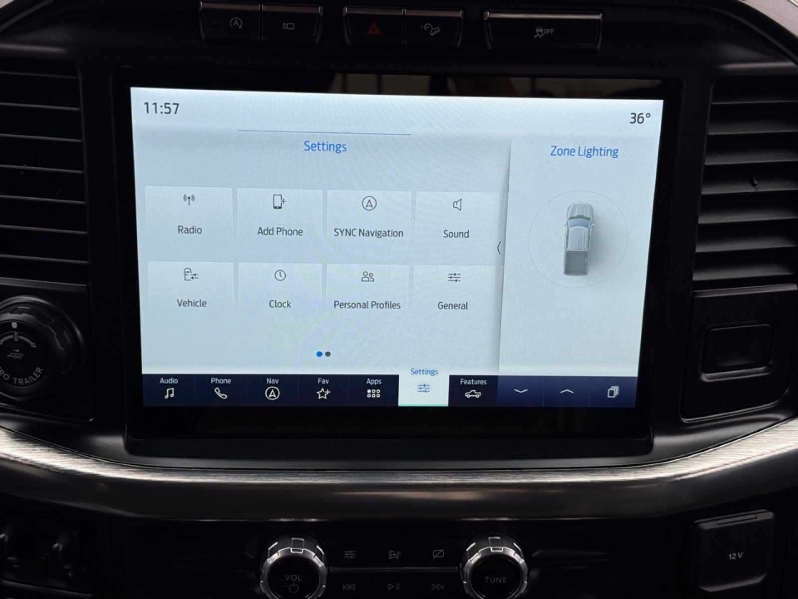 2021 Ford F-150 LARIAT, 39233, Photo