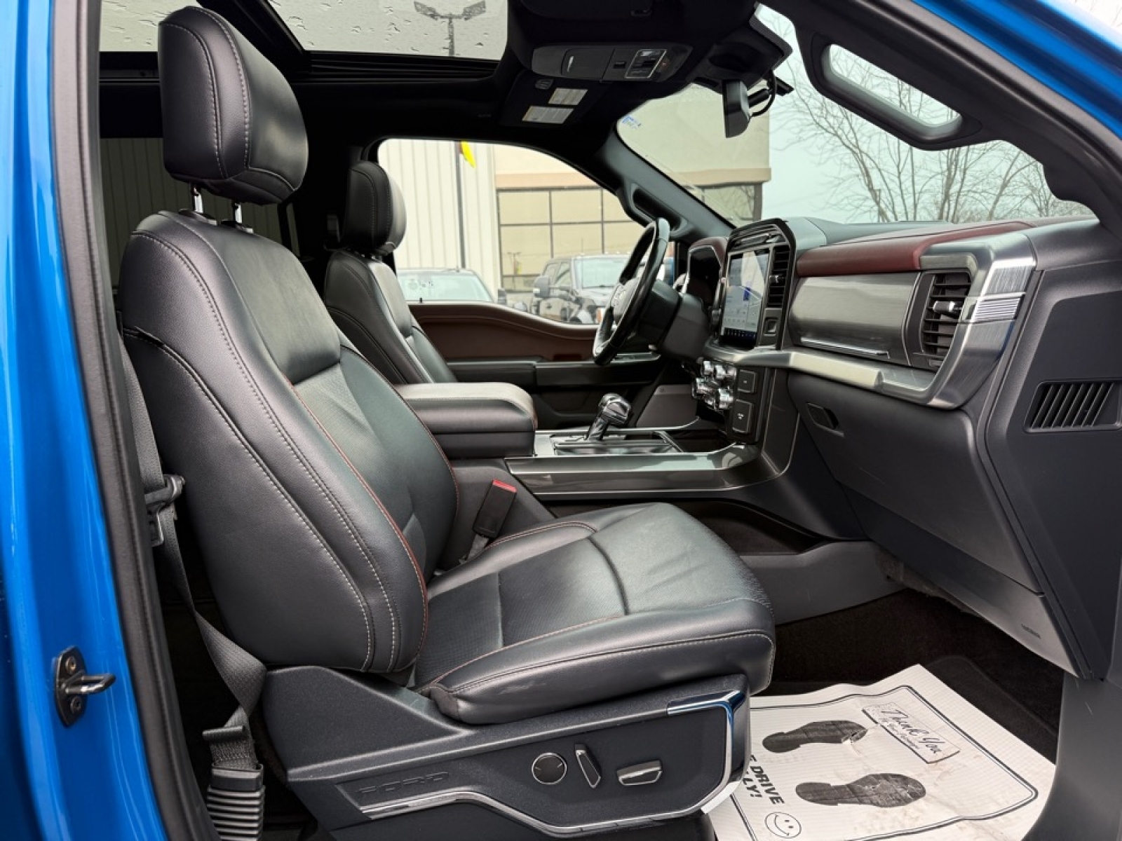 2021 Ford F-150 LARIAT, 39288, Photo