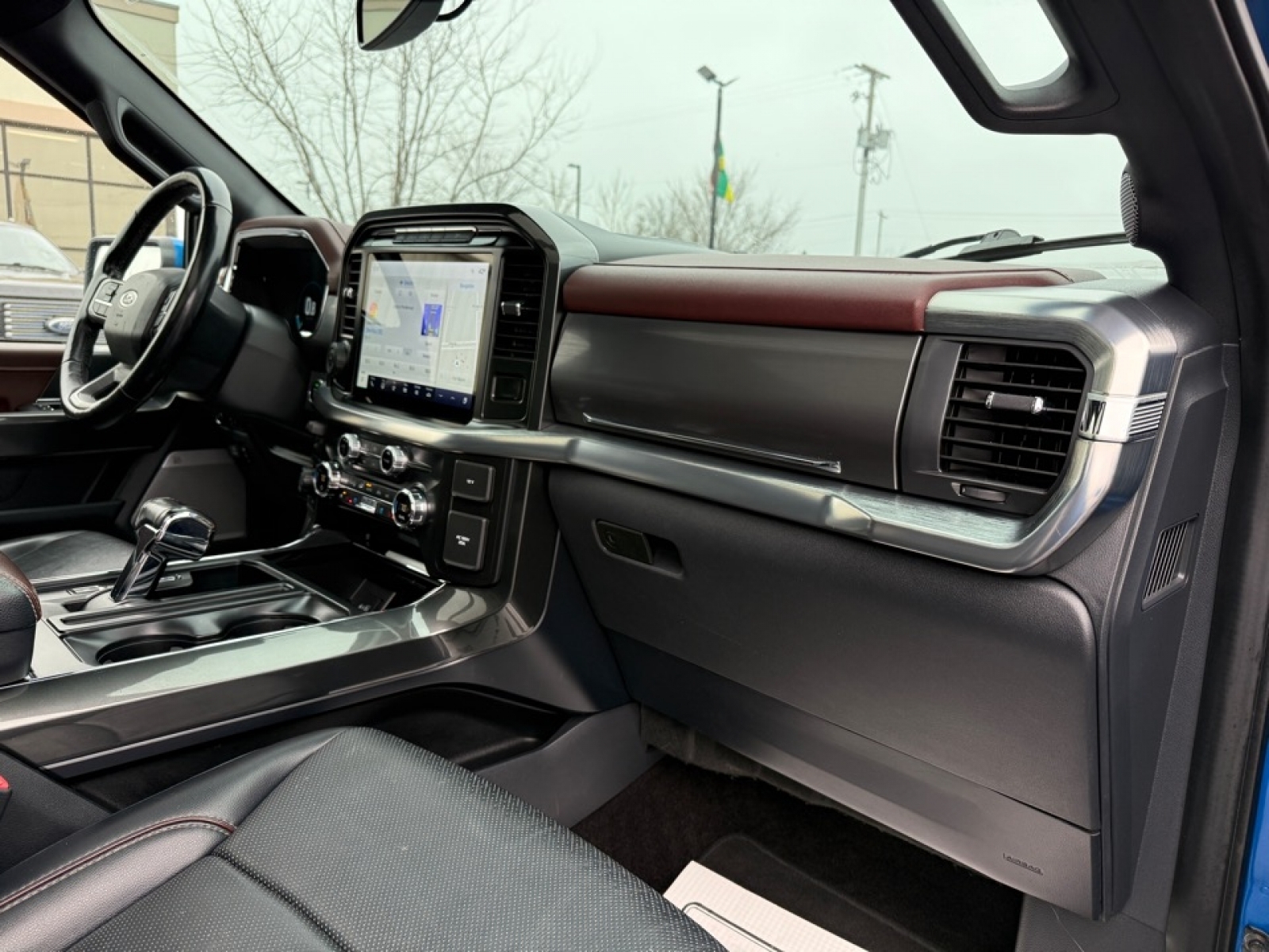 2021 Ford F-150 LARIAT, 39288, Photo