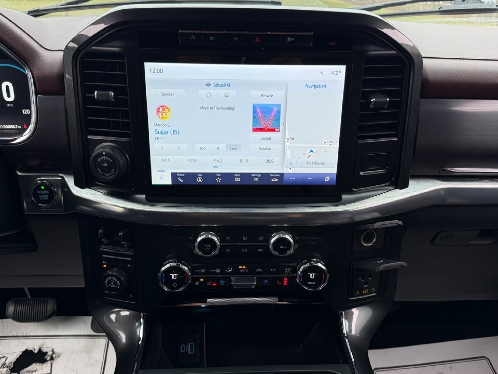 2021 Ford F-150 LARIAT, 39288, Photo