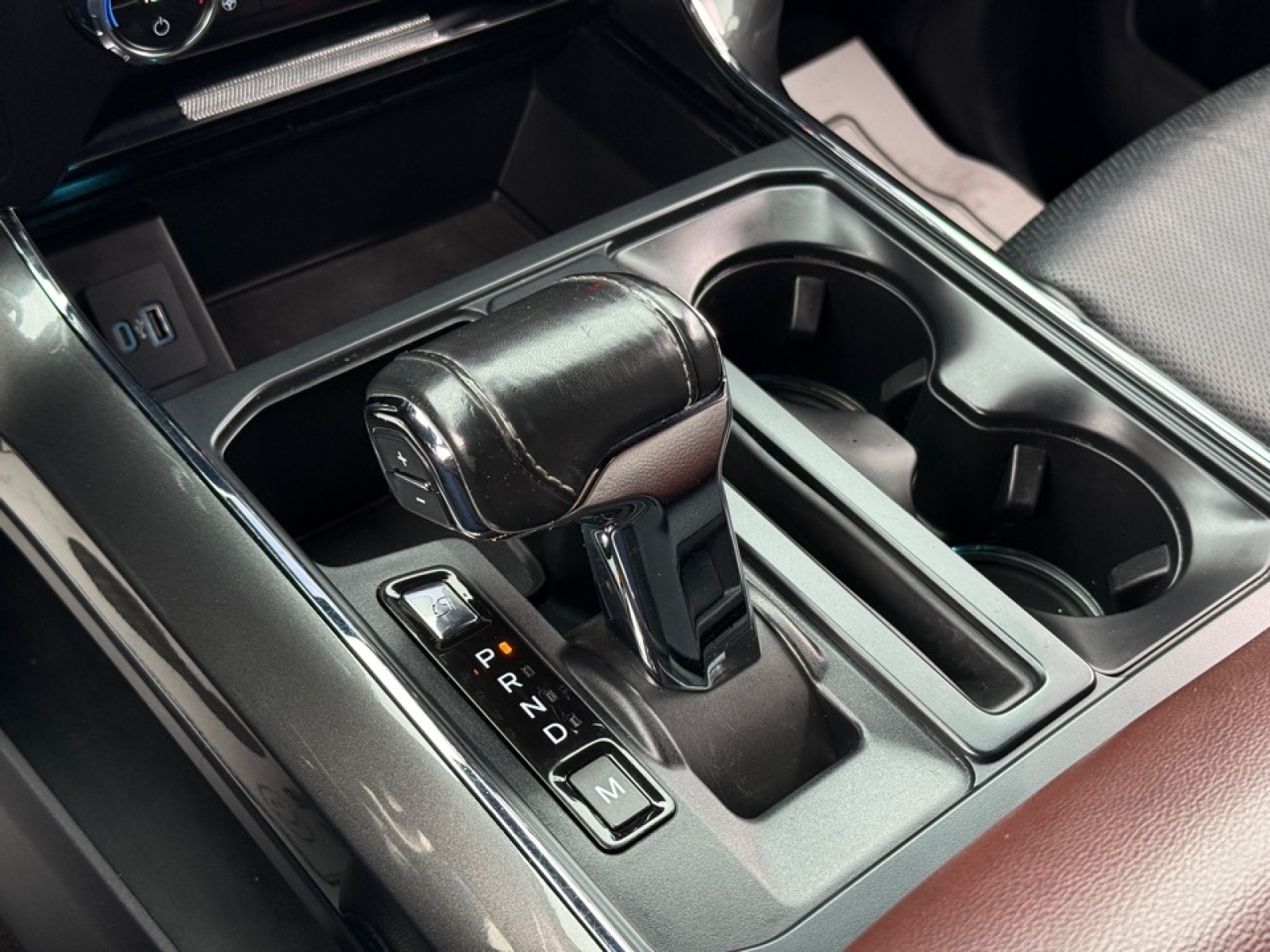 2021 Ford F-150 LARIAT, 39288, Photo