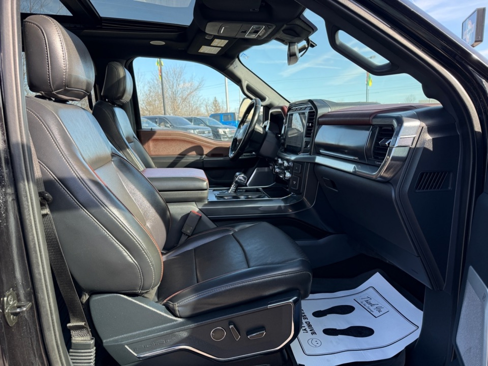 2021 Ford F-150 LARIAT, 39357, Photo