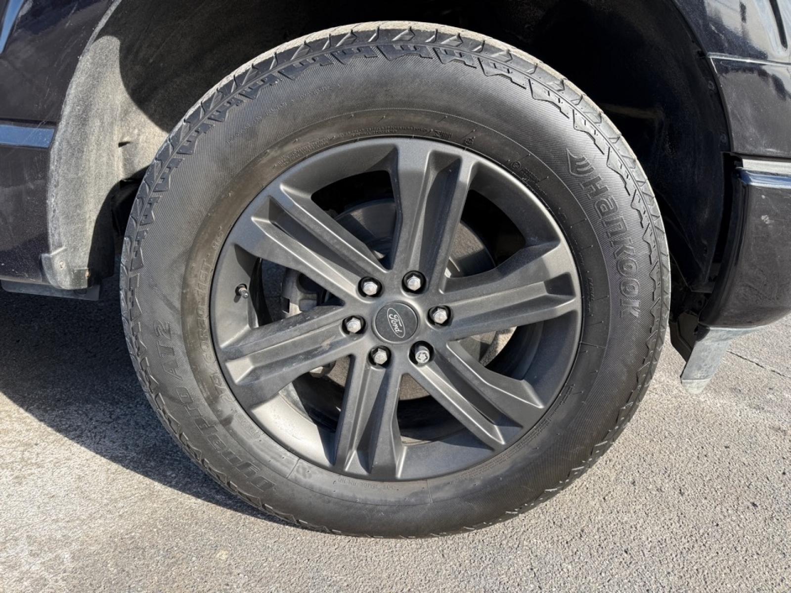 2021 Ford F-150 LARIAT, 39357, Photo