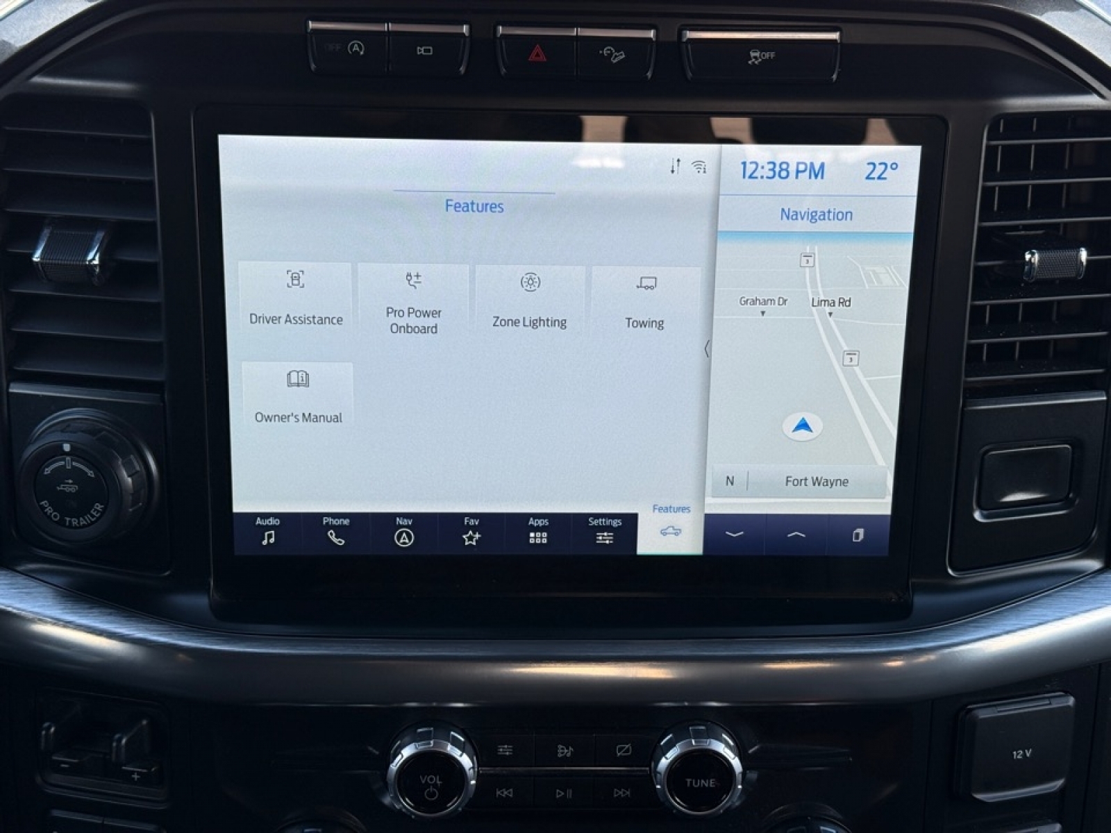 2021 Ford F-150 LARIAT, 39357, Photo