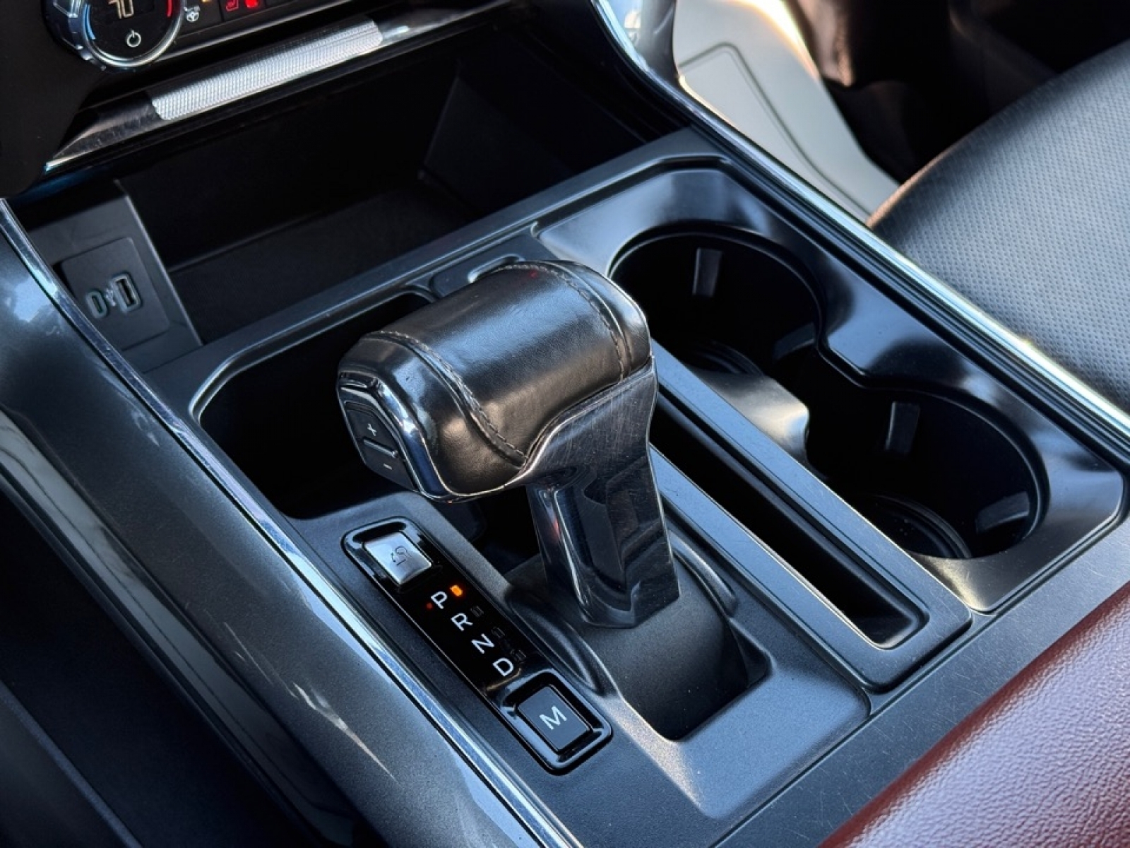 2021 Ford F-150 LARIAT, 39357, Photo