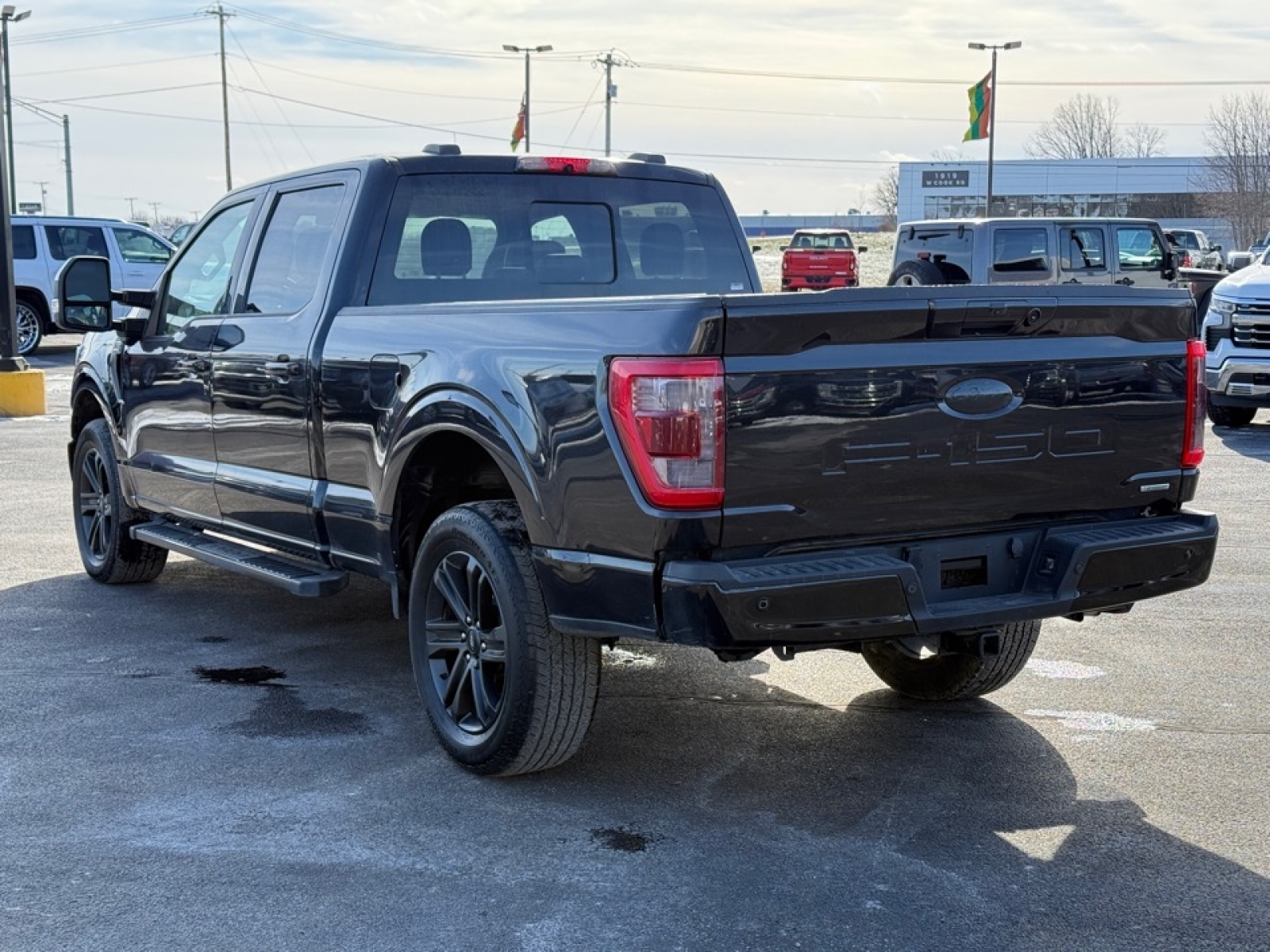 2021 Ford F-150 LARIAT, 39357, Photo