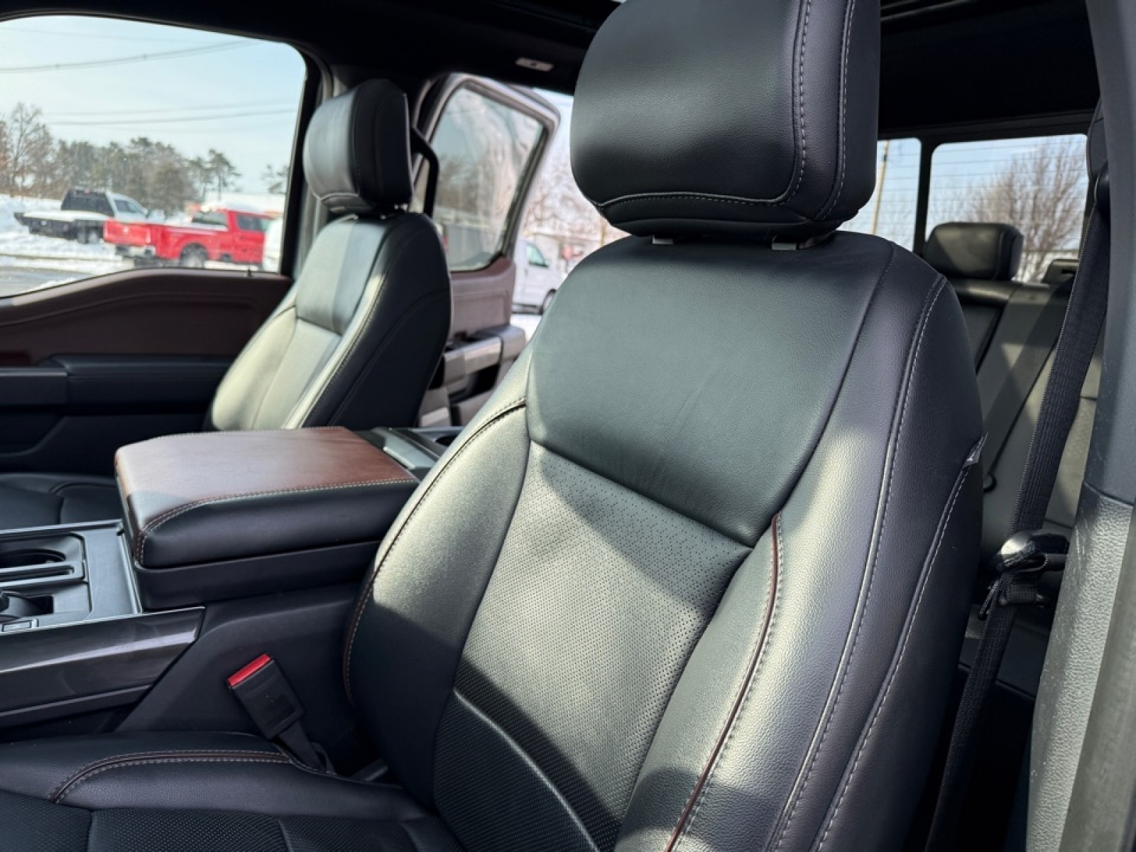 2021 Ford F-150 LARIAT, 39419, Photo