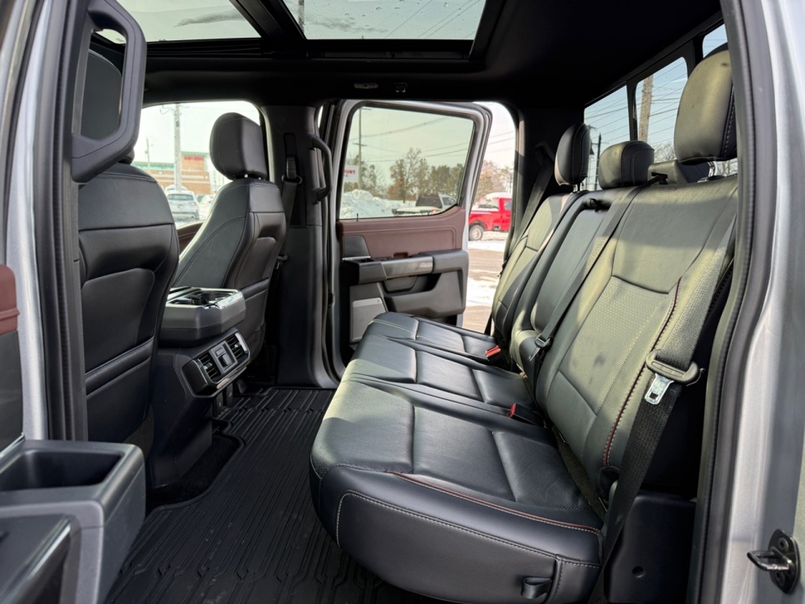 2021 Ford F-150 LARIAT, 39419, Photo