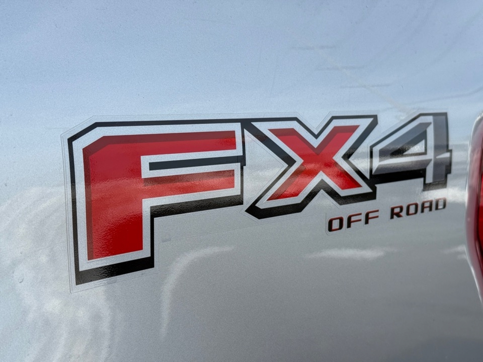 2021 Ford F-150 LARIAT, 39419, Photo