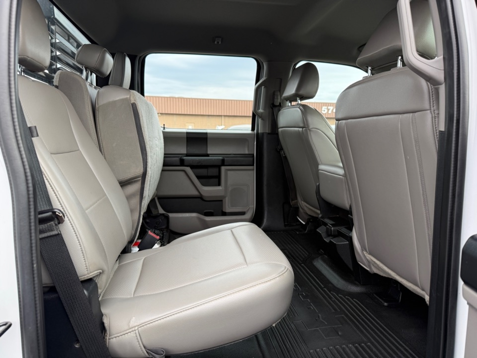 2021 Ford F-550 Chassis XL, 39348, Photo