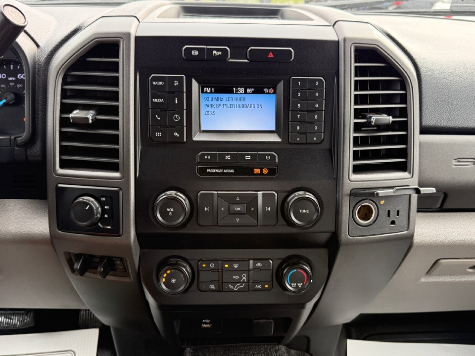 2021 Ford F-550 Chassis XL, 39348, Photo