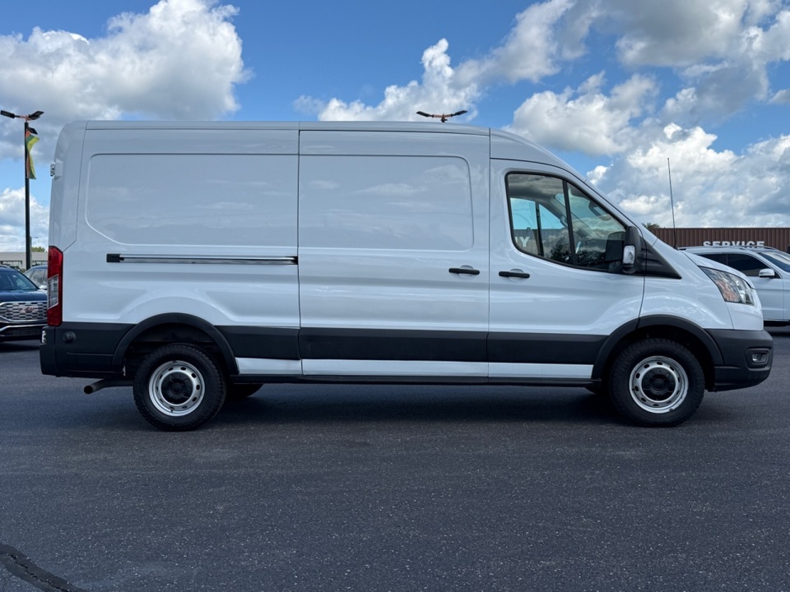 2021 Ford Transit photo 3