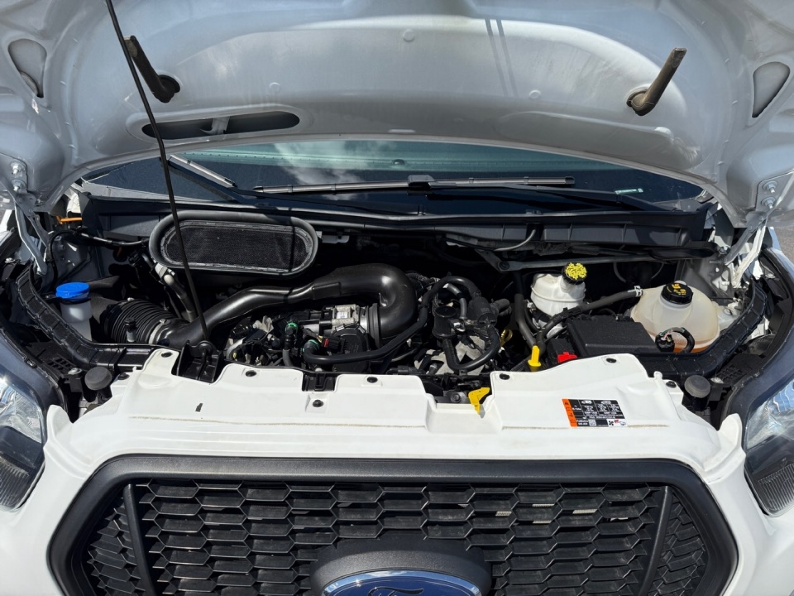 2021 Ford Transit photo 32