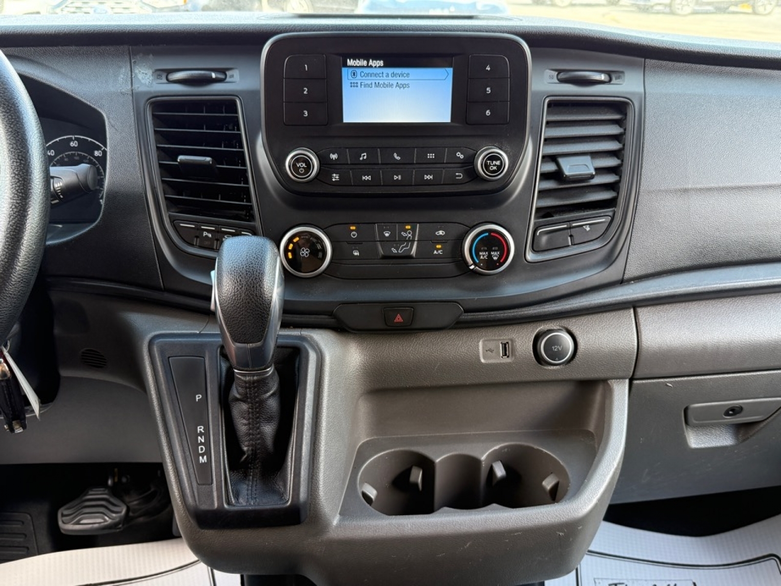 2021 Ford Transit photo 18