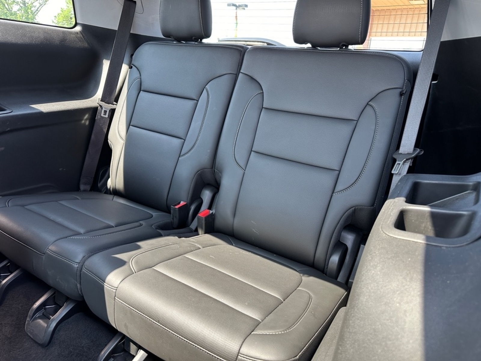 2021 GMC Acadia SLT, 36826, Photo